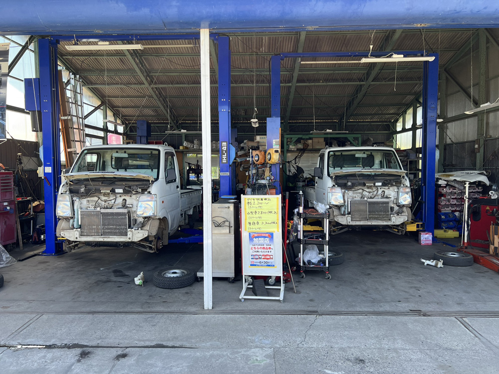 車検の点検作業